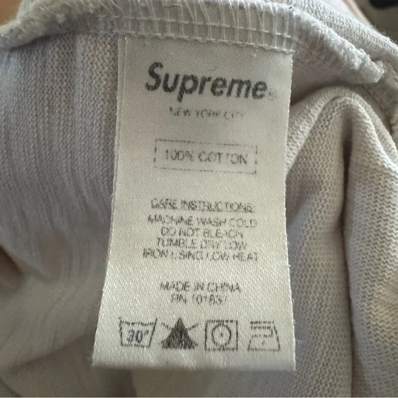 Supreme Long Sleeve Pocket Tee - Picture 6 of 8